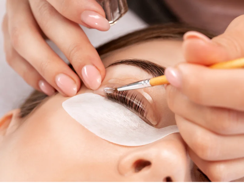 Pose de cils professionnelle - Extensions cils Genève